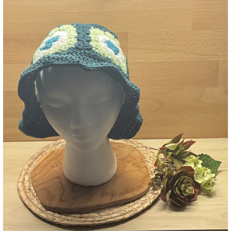 Chapeau hiver au crochet fait main