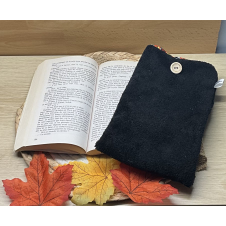 Pochette pour livre « spécial Halloween «