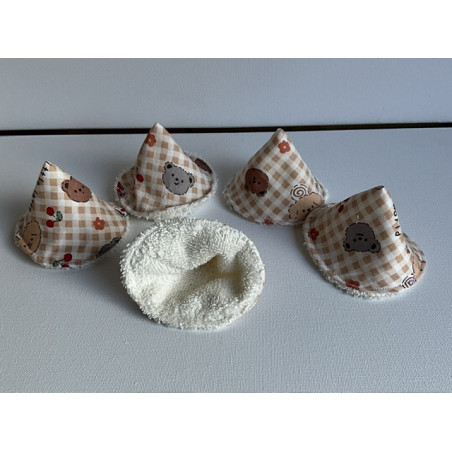 Tipi à pipi ou pare pipi