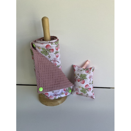 Rouleau essuie tout lavable « fraises »