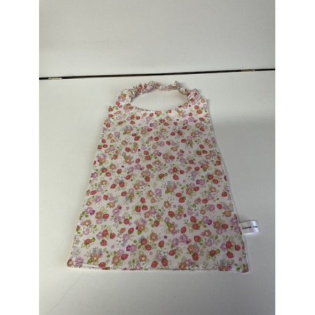 Grande serviette de cantine »petites fraises »(3/6ans)