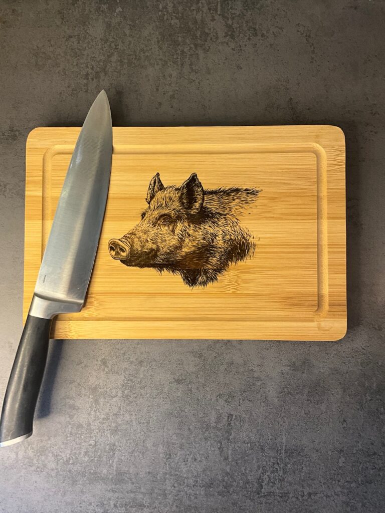 Planche à découper sanglier