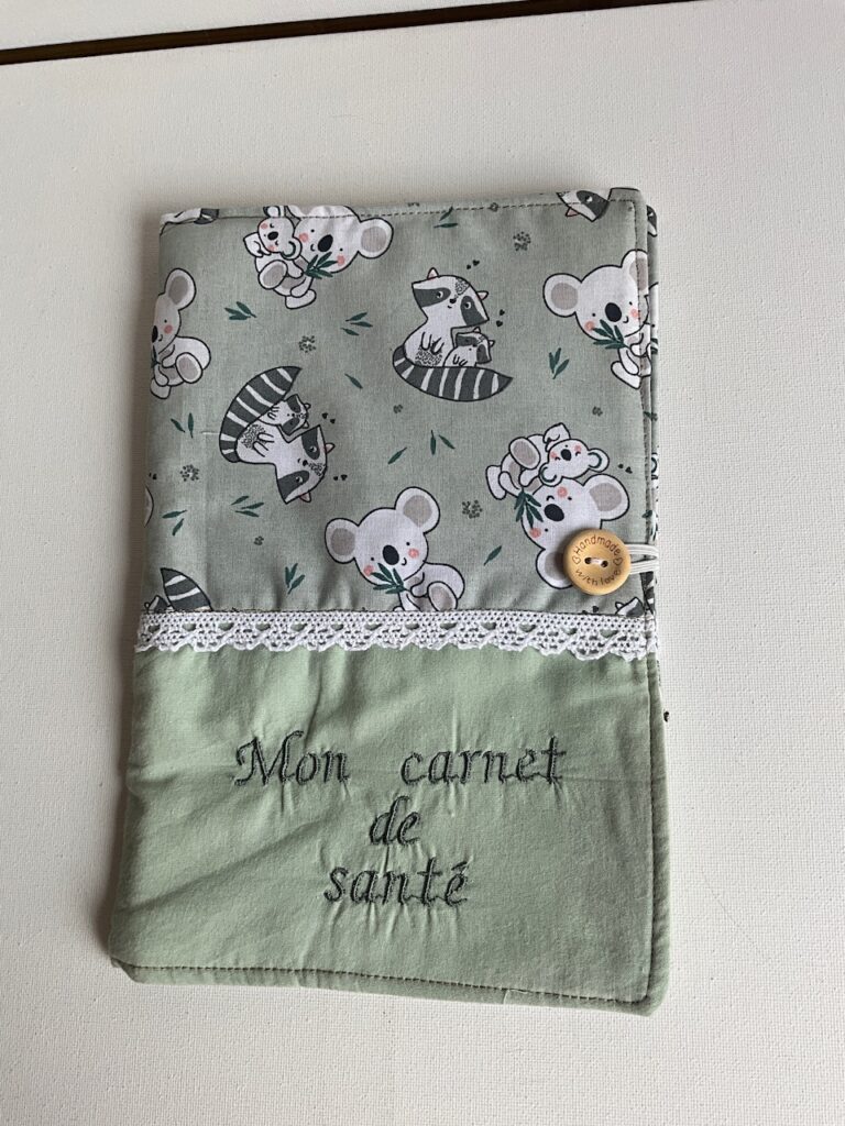 Protège carnet de santé