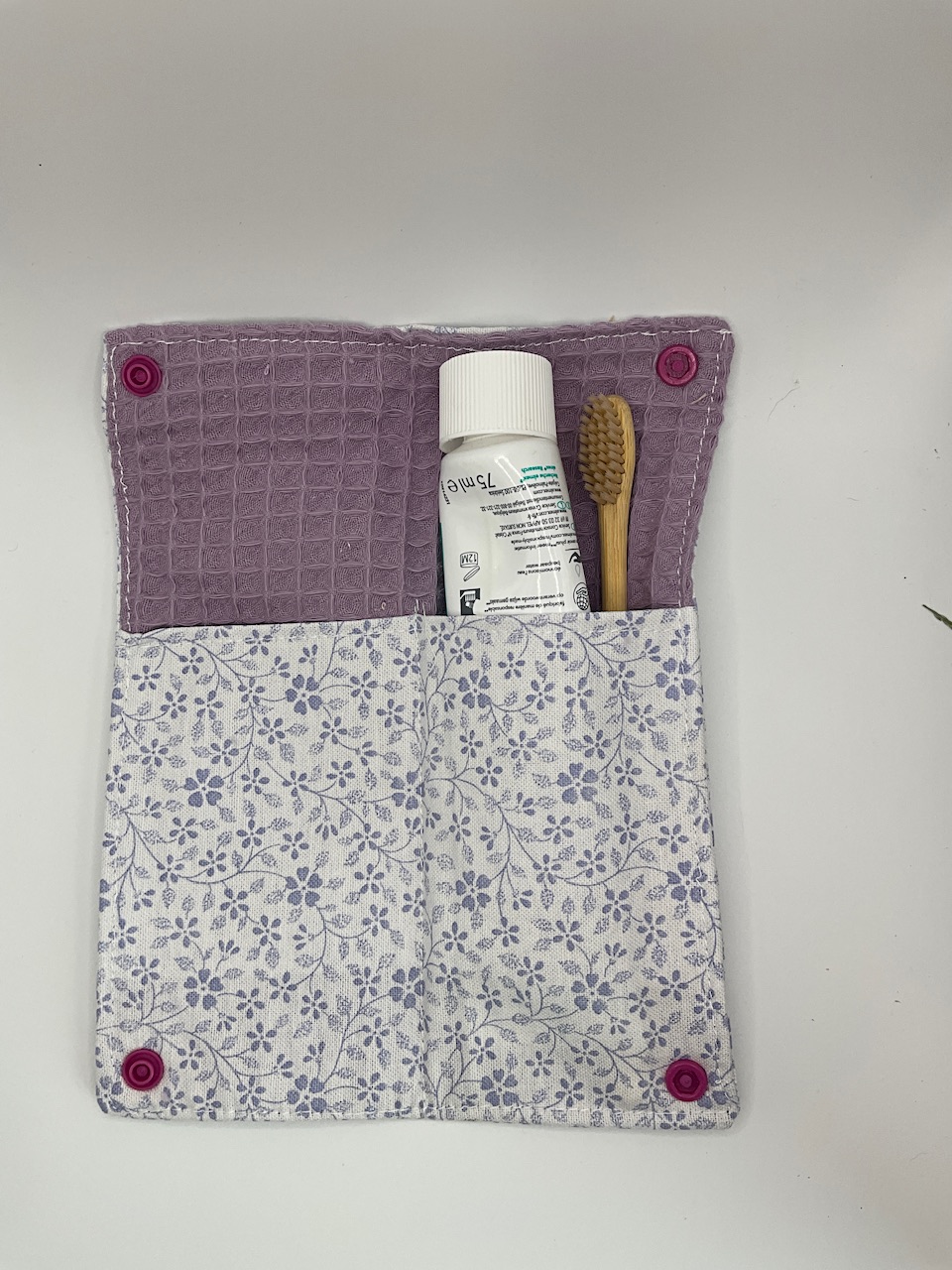 Etui à brosse à dents