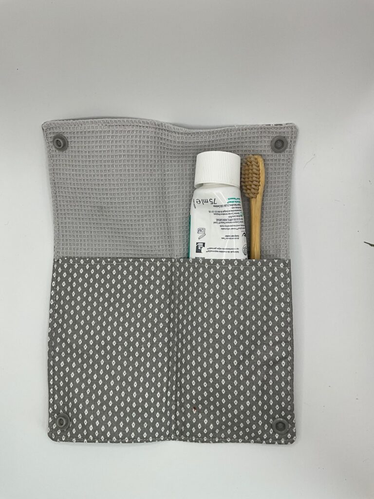 Etui à brosse à dents