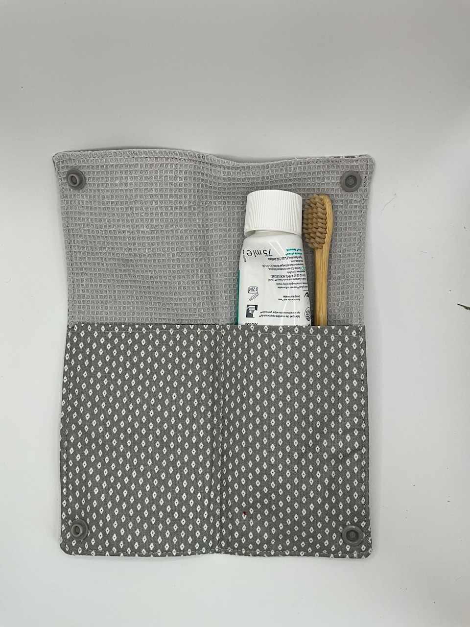 Etui à brosse à dents