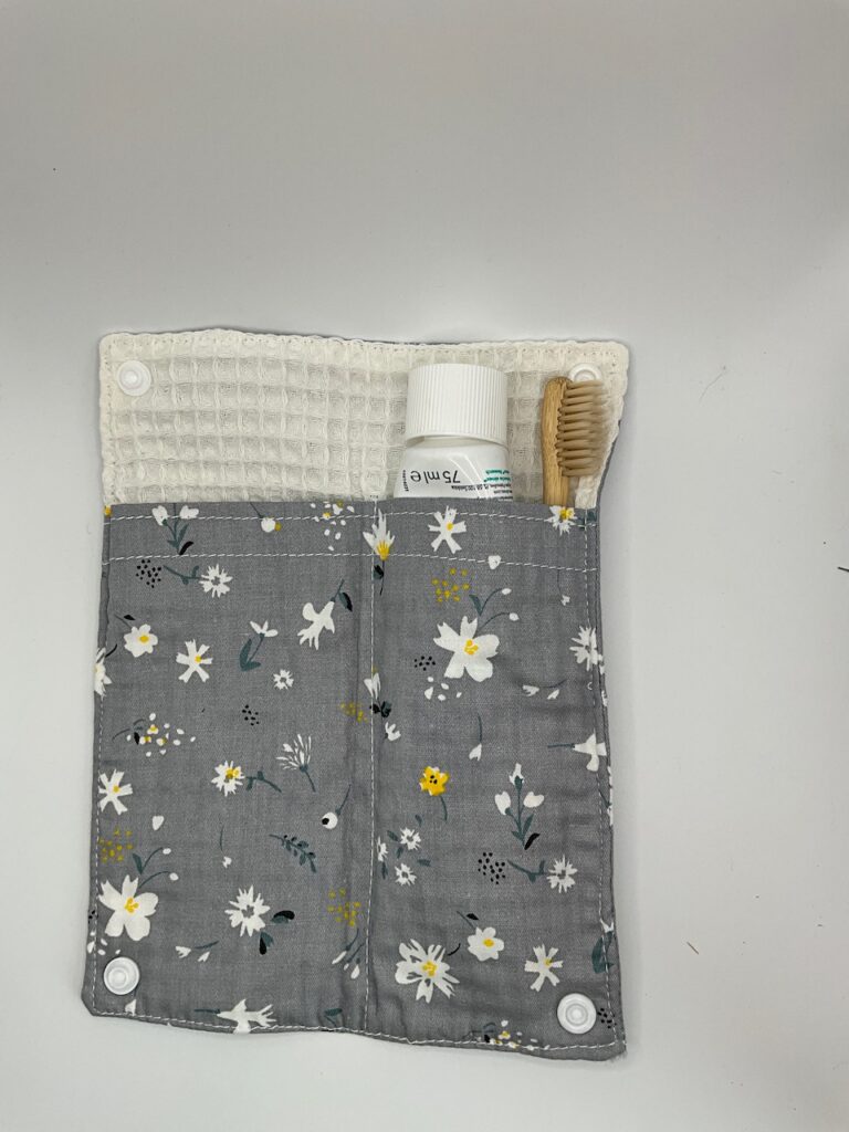 Etui à brosse à dents