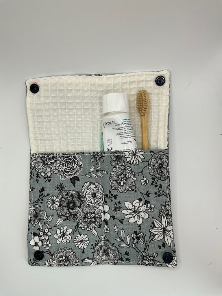 Etui à brosse à dents