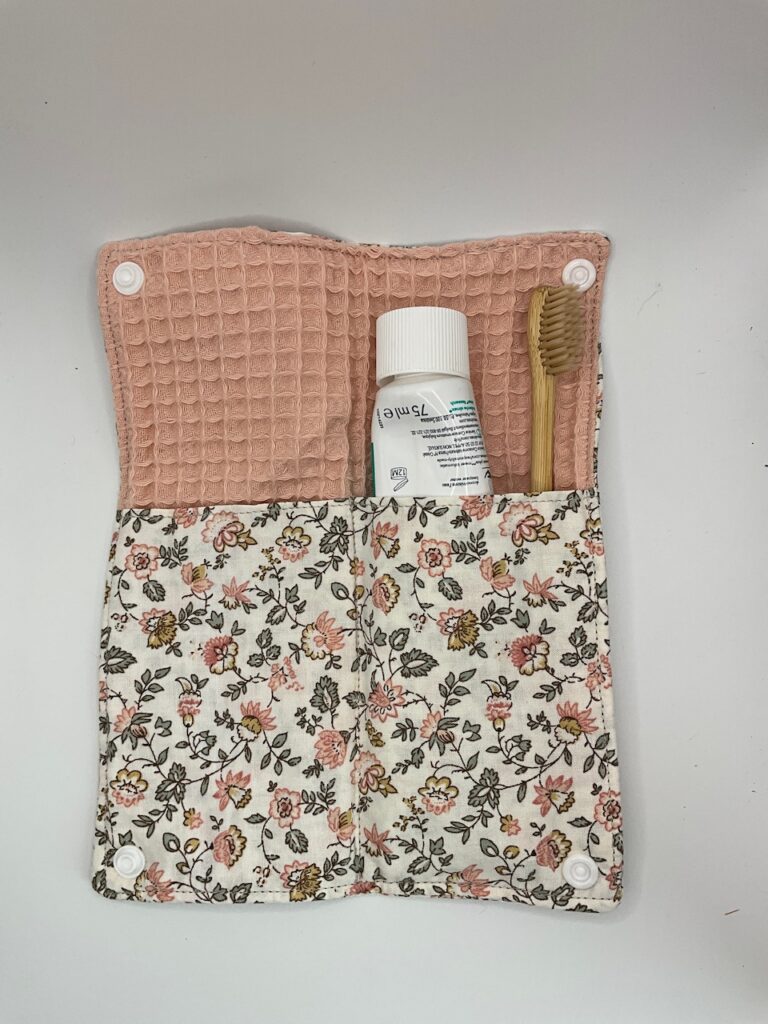 Etui à brosse à dents