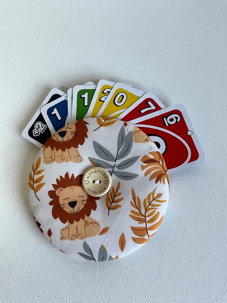 Support cartes à jouer ( motifs enfants)