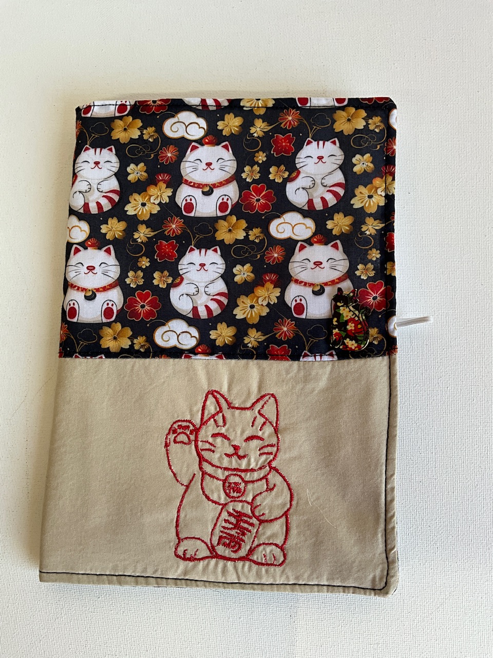Protège carnet de santé chat ( brodé)