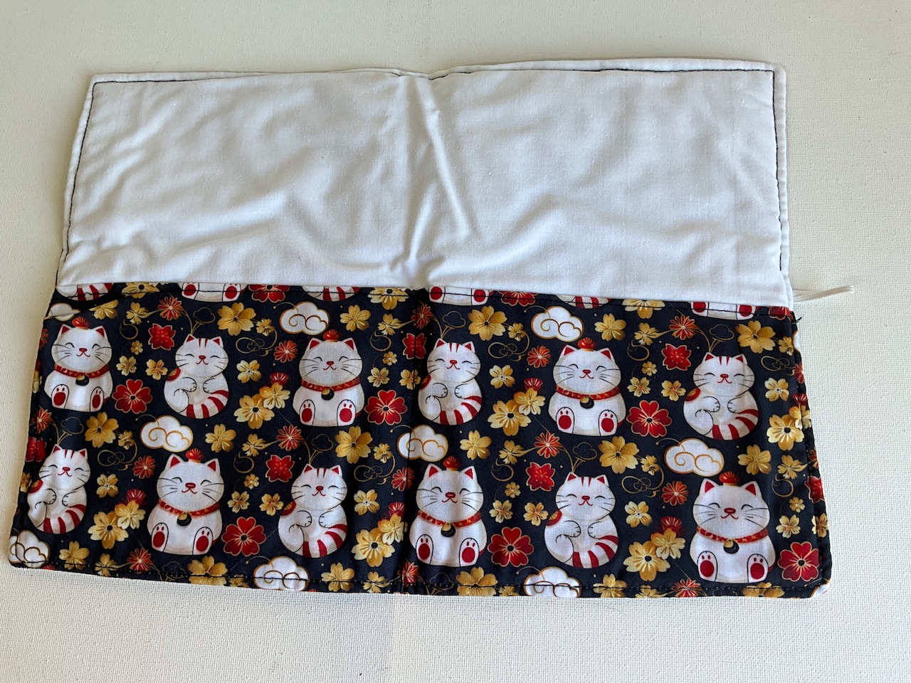 Protège carnet de santé chat ( brodé) – Image 2