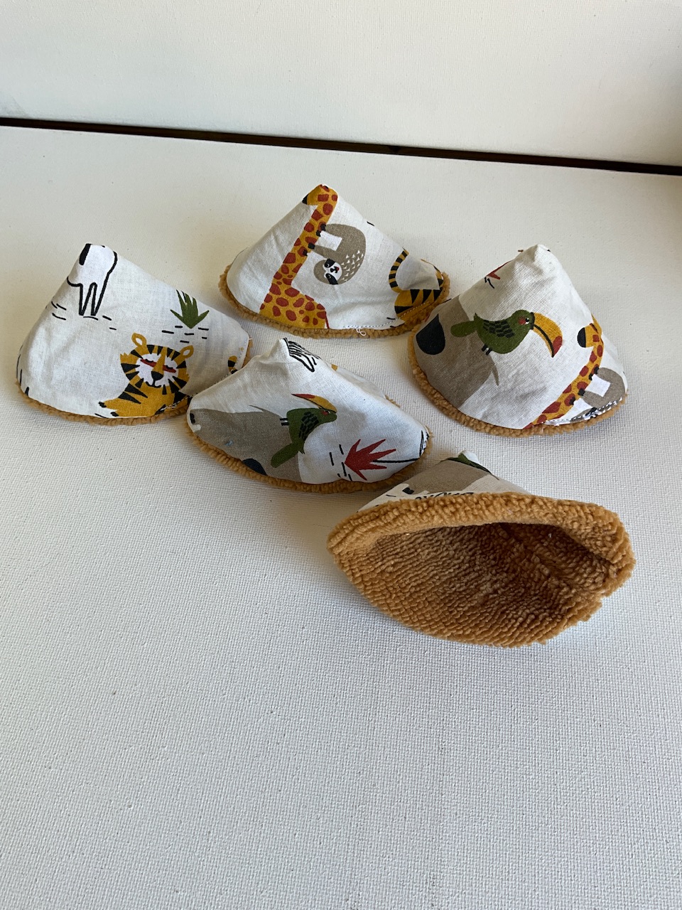 Lot de 6 Lingettes + 5 Tipis à pipi – Image 4